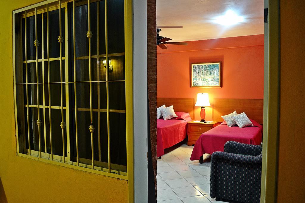 Hotel Marina Del Sol La Paz B.C.S Pokoj fotografie